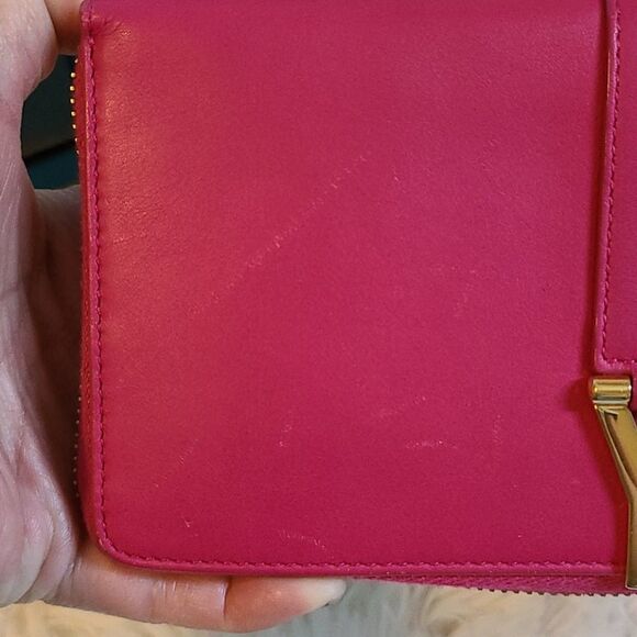 💯 Authentic YSL Wallet 🍀 - Picture 7 of 14